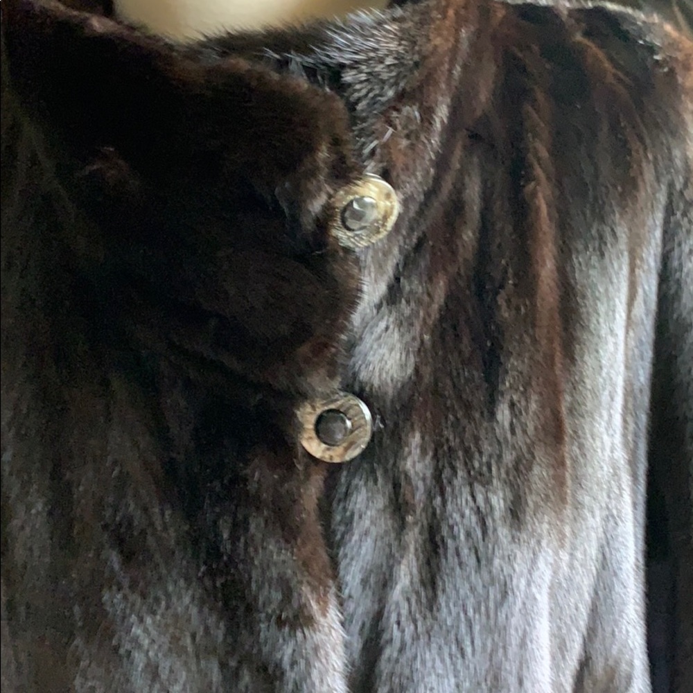 Black Mink Coat - Picture 5 of 10